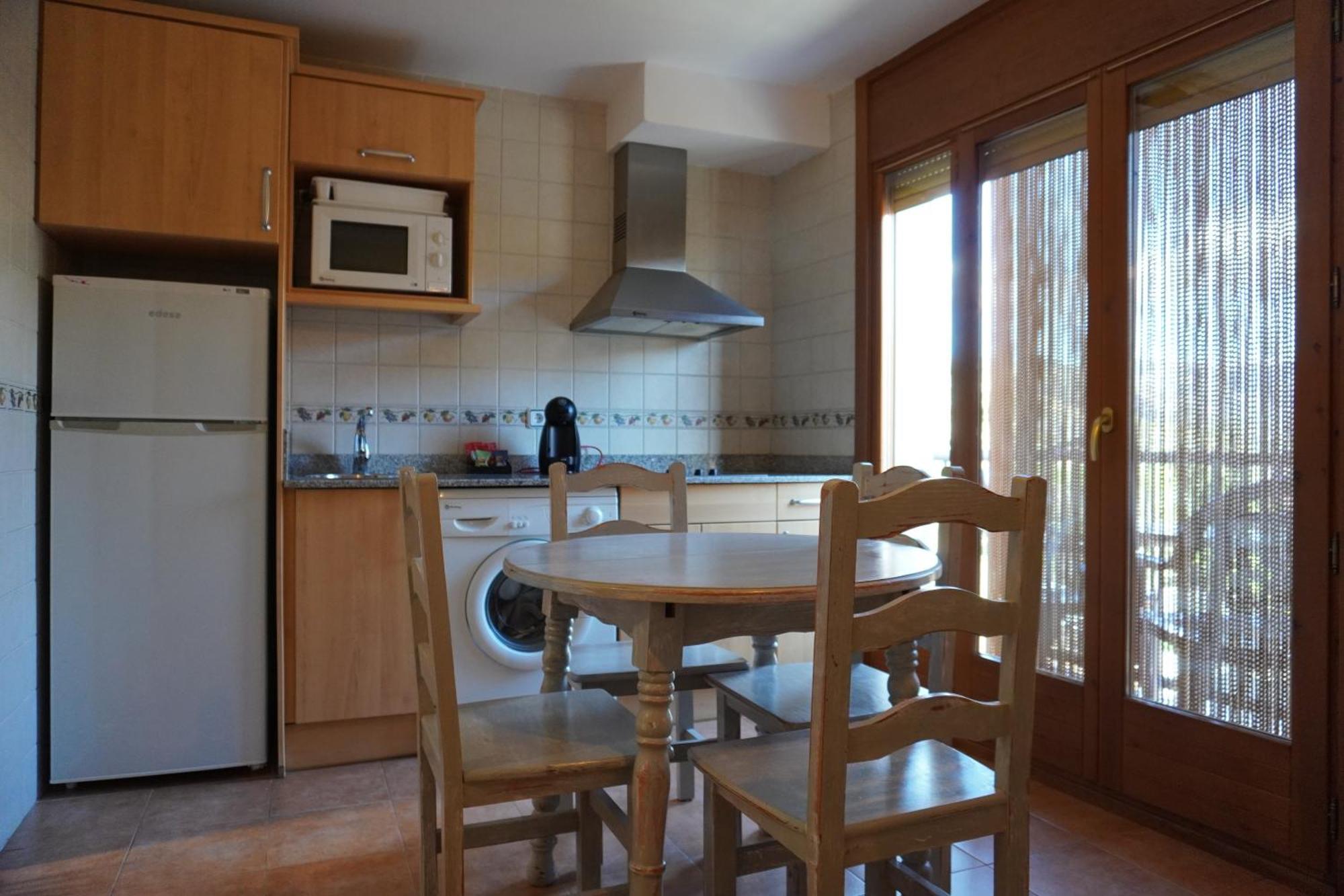 Apartamentos Casa Domenc Aren 外观 照片